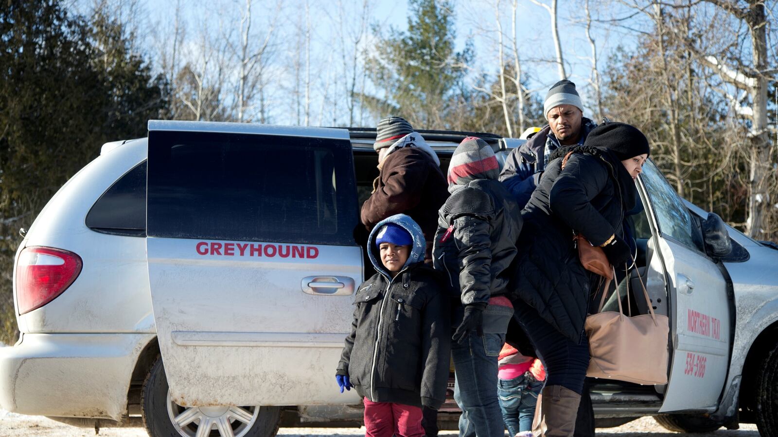 cheats/2017/05/11/new-york-fines-cab-companies-for-swindling-undocumented-immigrants/170510-new-york-taxis-immigrants-cheat_fwuhue