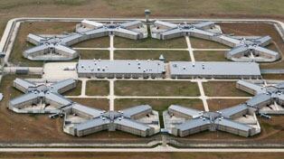 articles/2009/12/22/a-fate-worse-than-gitmo/shargel-guantanamo_70672_jxry57