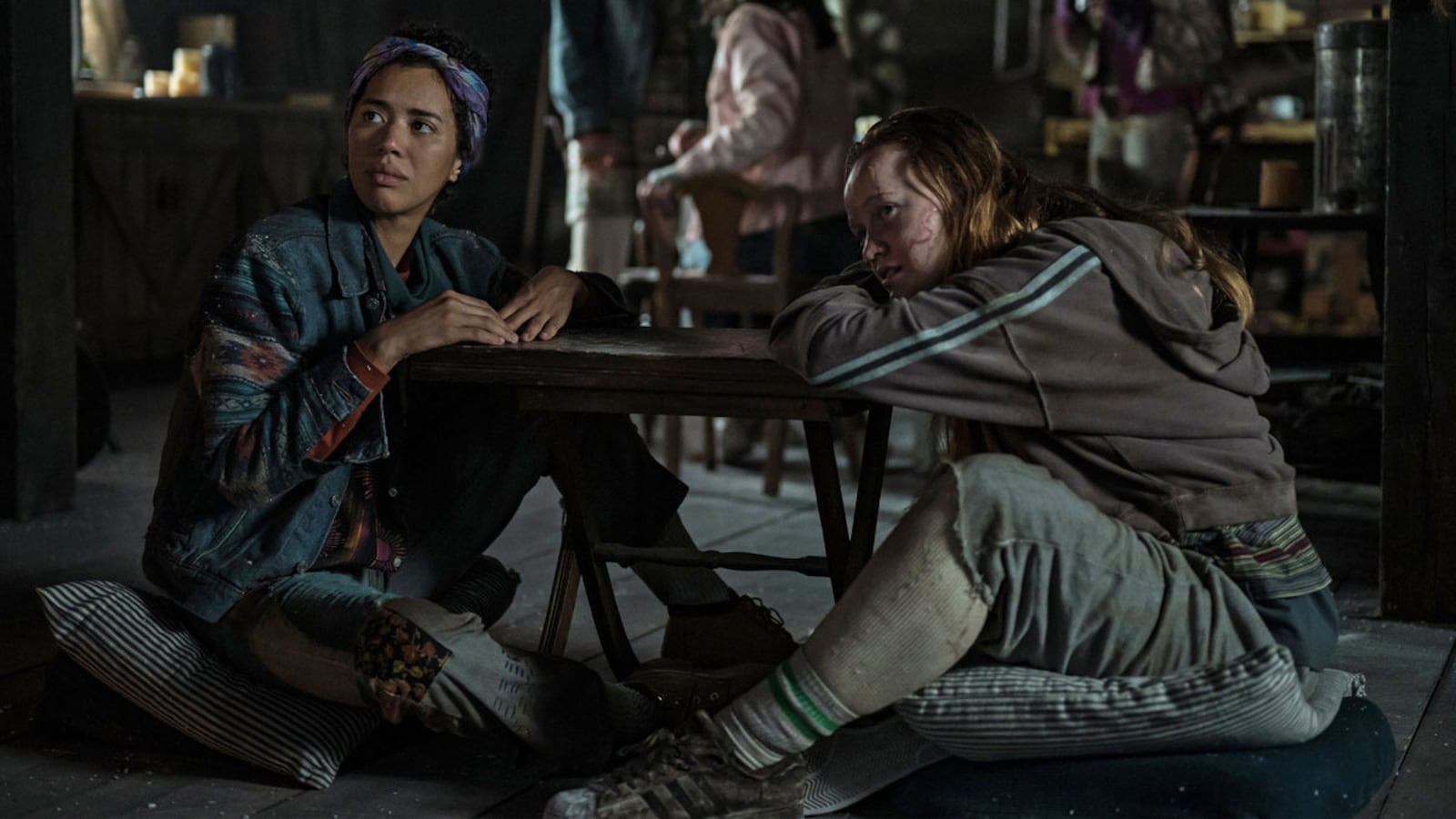 032323-yellowjackets-hero_jtdcau