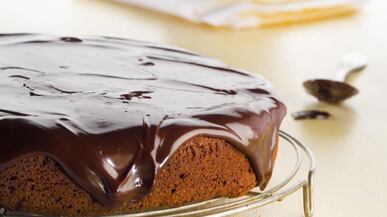 articles/2011/05/08/mothers-day-cake-recipe/brownlow-cake_178913_o3zmft