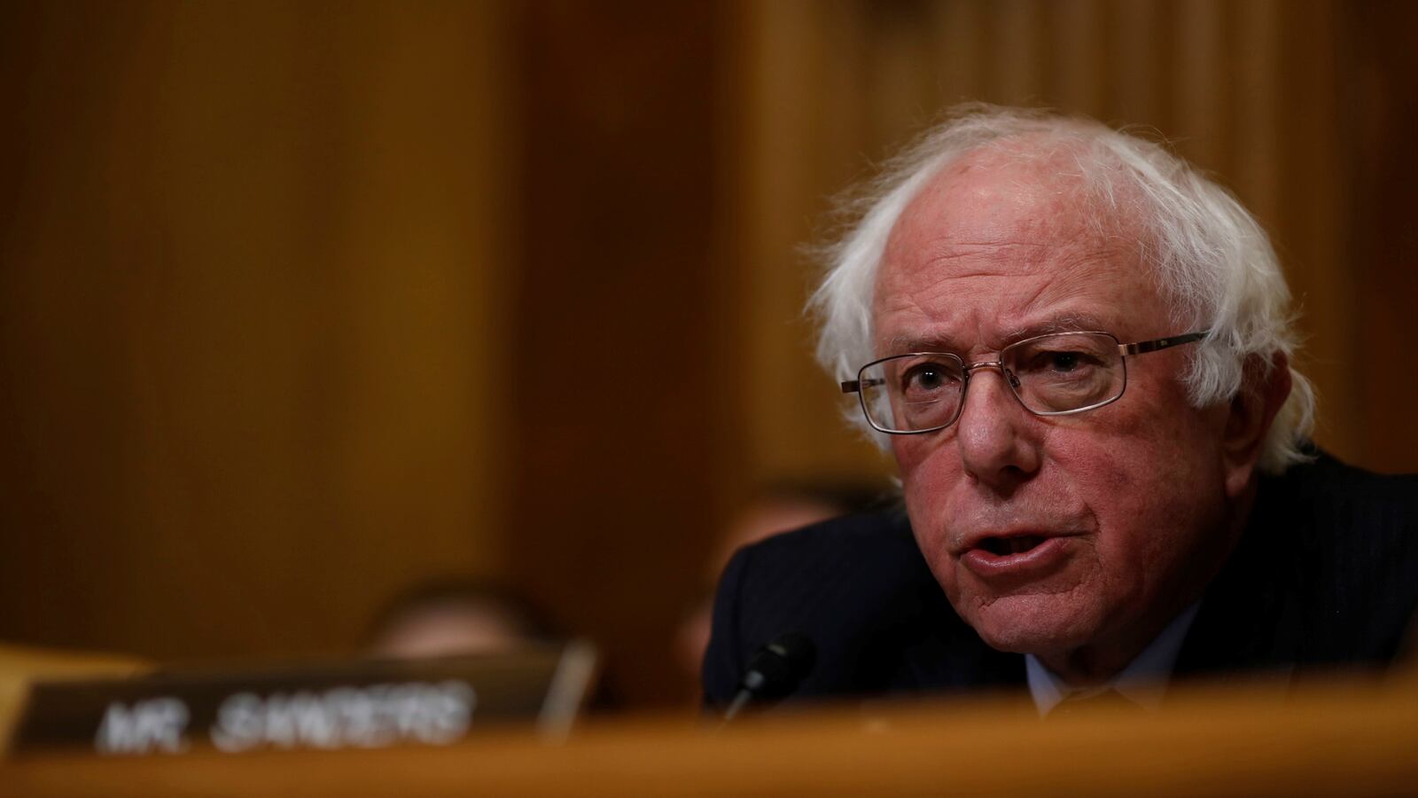 180221-bernie-cheat_eywhxd