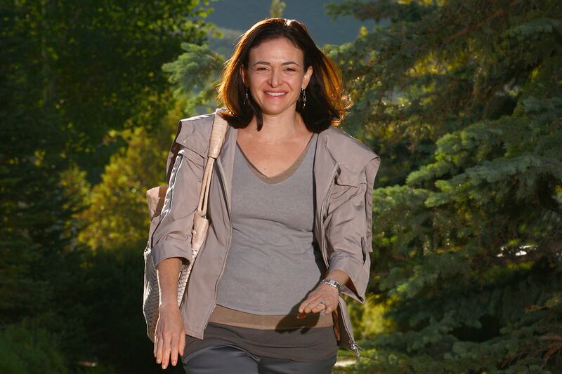 galleries/2012/02/04/facebook-stakeholders-who-will-make-the-most-money-photos/facebook-billionaires-sandberg_gjjnvf