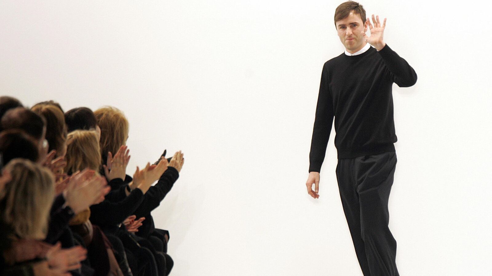 articles/2016/08/02/can-raf-simons-rejuvenate-calvin-klein/160802-brown-raf-simons-tease_yno2un