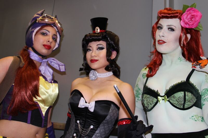 galleries/2014/07/26/comic-con-2014-see-the-weirdest-and-craziest-costumes-and-gadgets/140725-cc-poison-ivy_vft7vg