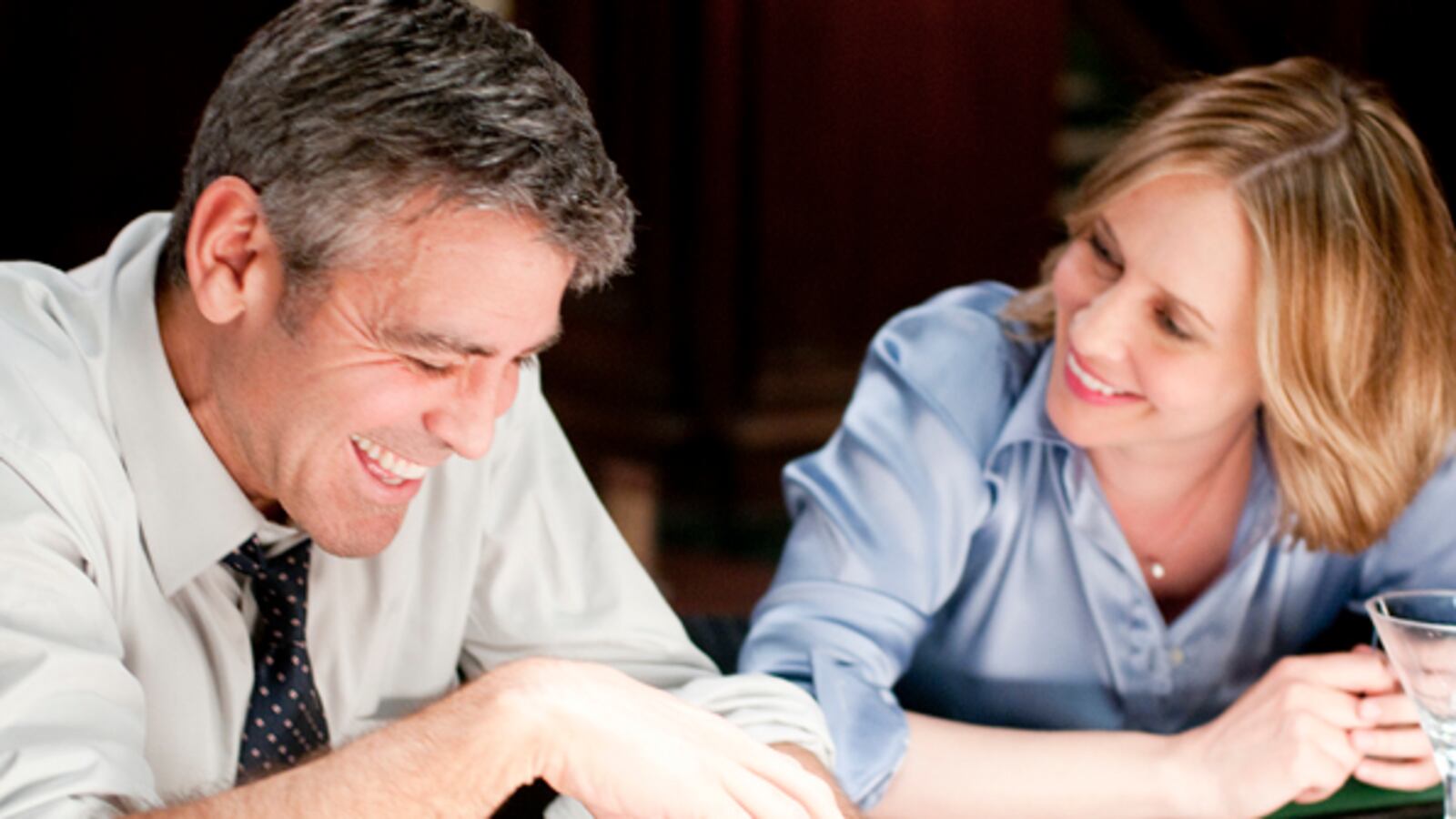 cheats/2009/12/15/up-in-the-air-leads-golden-globe-nods/sx-top---nr-up-in-the-air_xekoe4