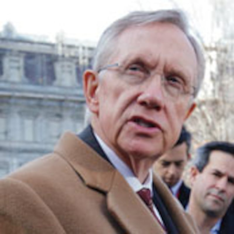 articles/2009/12/09/long-live-the-public-option/varadarajan-reid_68238_iurzg6