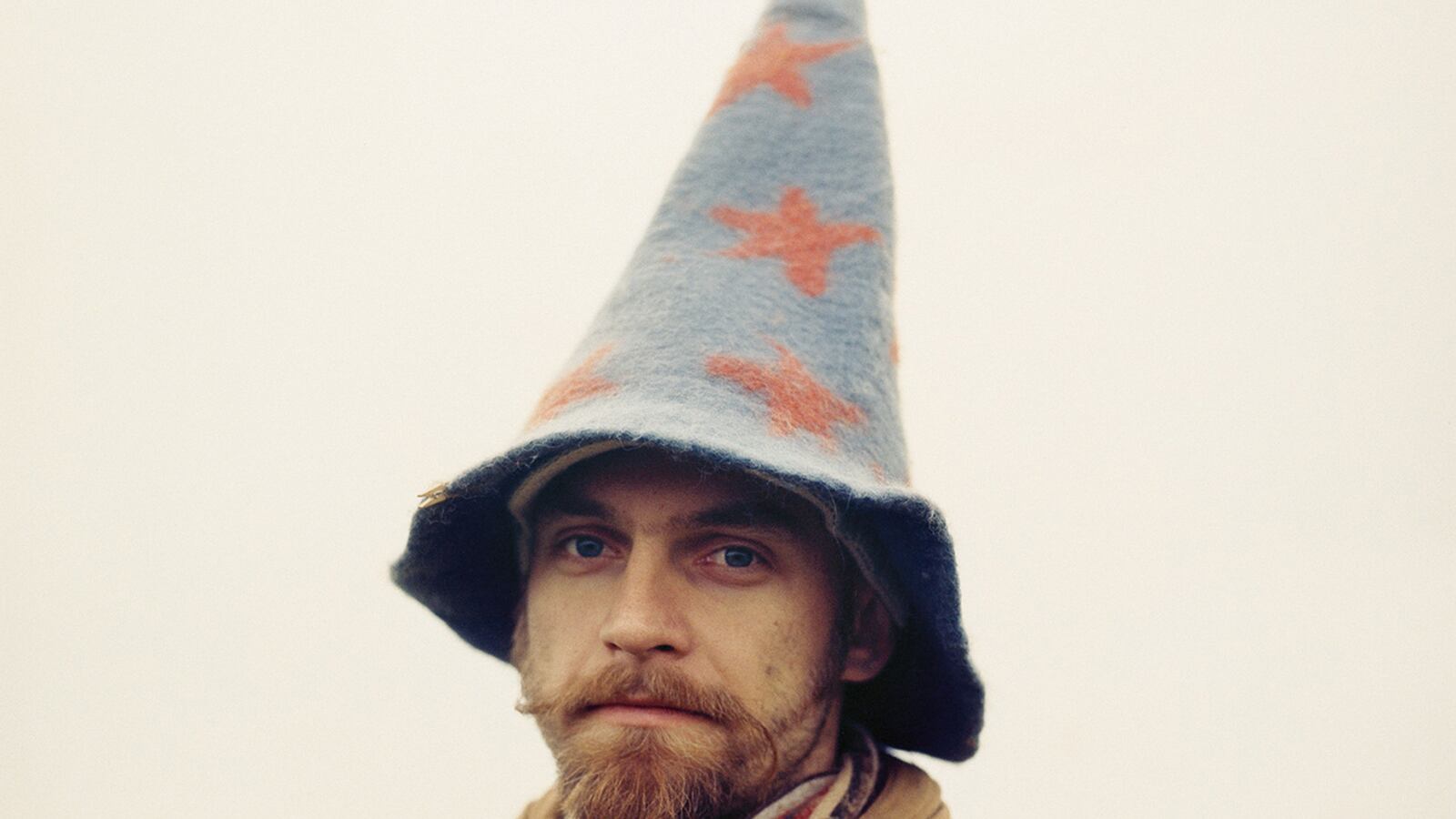 galleries/2014/10/12/london-s-pagan-counterculture-kings/141010-new-gypsies10-tease_imkhgs