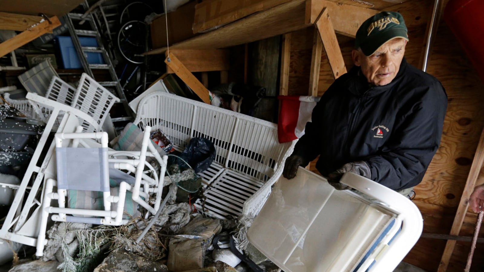 cheats/2012/11/04/sandy-s-victims-see-patchy-recovery/sandy-victims-patchy-recovery-cheat_agpcqa