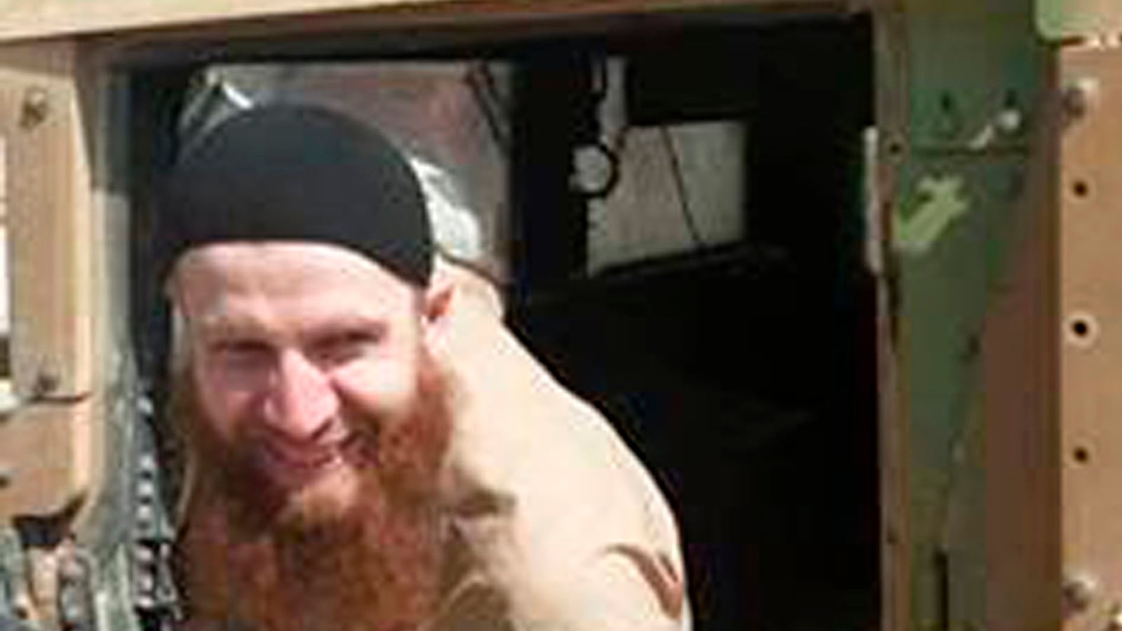 articles/2014/09/29/isis-is-putin-s-problem-too-and-this-chechen-is-one-reason-why/140929-nemtsova-abu-omar-tease_gwh2wc