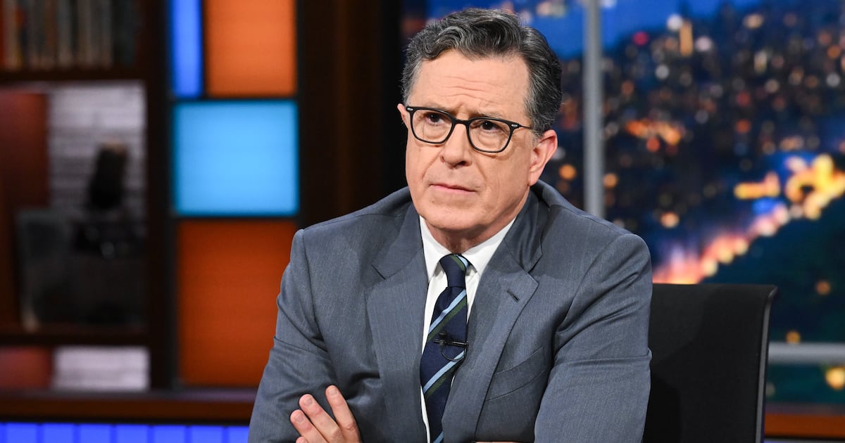 CNN’s Jake Tapper Blasts Paramount for Bending the Knee to Trump