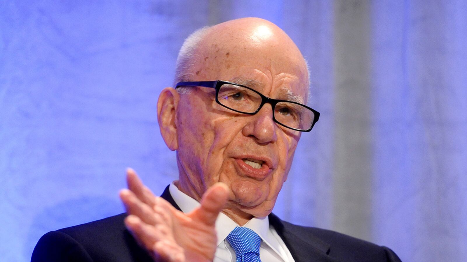 cheats/2012/03/29/murdoch-ready-to-hit-back-hard/murdoch-fights-back-against-accusations-cheat_dgq006
