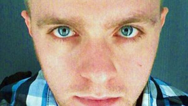 cheats/2012/07/23/laborer-set-fire-to-nuke-sub/casey-james-fury-cs_pqemer