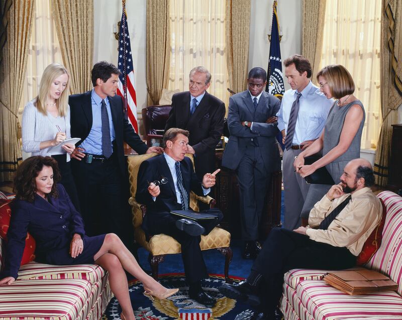 THE WEST WING -- SEASON 3 -- Pictured: (l-r) Stockard Channing as Abbey Bartlet, Janel Moloney as Donna Moss, Rob Lowe as Sam Seaborn, Martin Sheen as President Josiah "Jed" Bartlet, John Spencer as Leo McGarry, Dule Hill as Charlie Hill, Bradley Whitford as Josh Lyman, Allison Janney as Claudia Jean 'C.J.' Cregg, Richard Schiff as Toby Ziegler -- Photo by: James Sorensen/NBCU Photo Bank