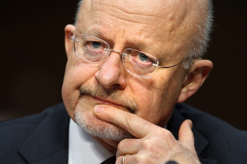 galleries/2012/11/12/paula-broadwell-eric-cantor-more-who-s-who-in-the-petraeus-scandal-photos/petraeus-players-clapper_cfob3i