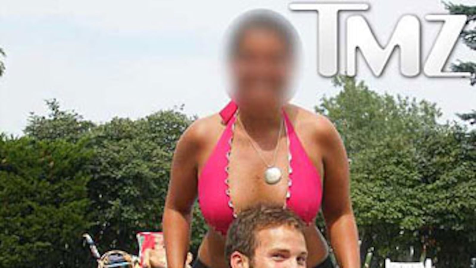 articles/2009/03/31/the-gops-house-hottie/mccain-schock-abs_20208_twpgp2