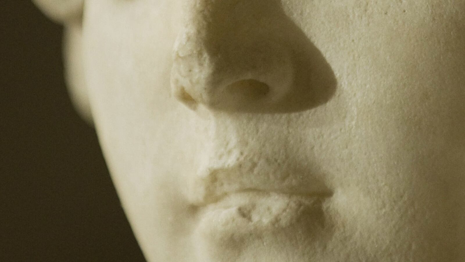 cheats/2013/04/01/electronic-nose-is-no-joke/130401-google-nose-prank-cheat_ezie3m