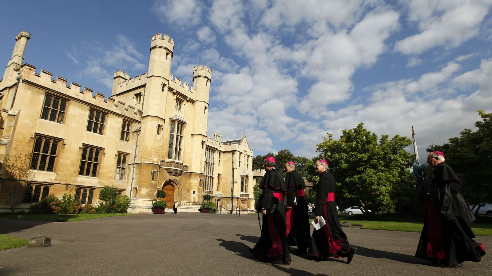 lambeth_palace_jzj8yy