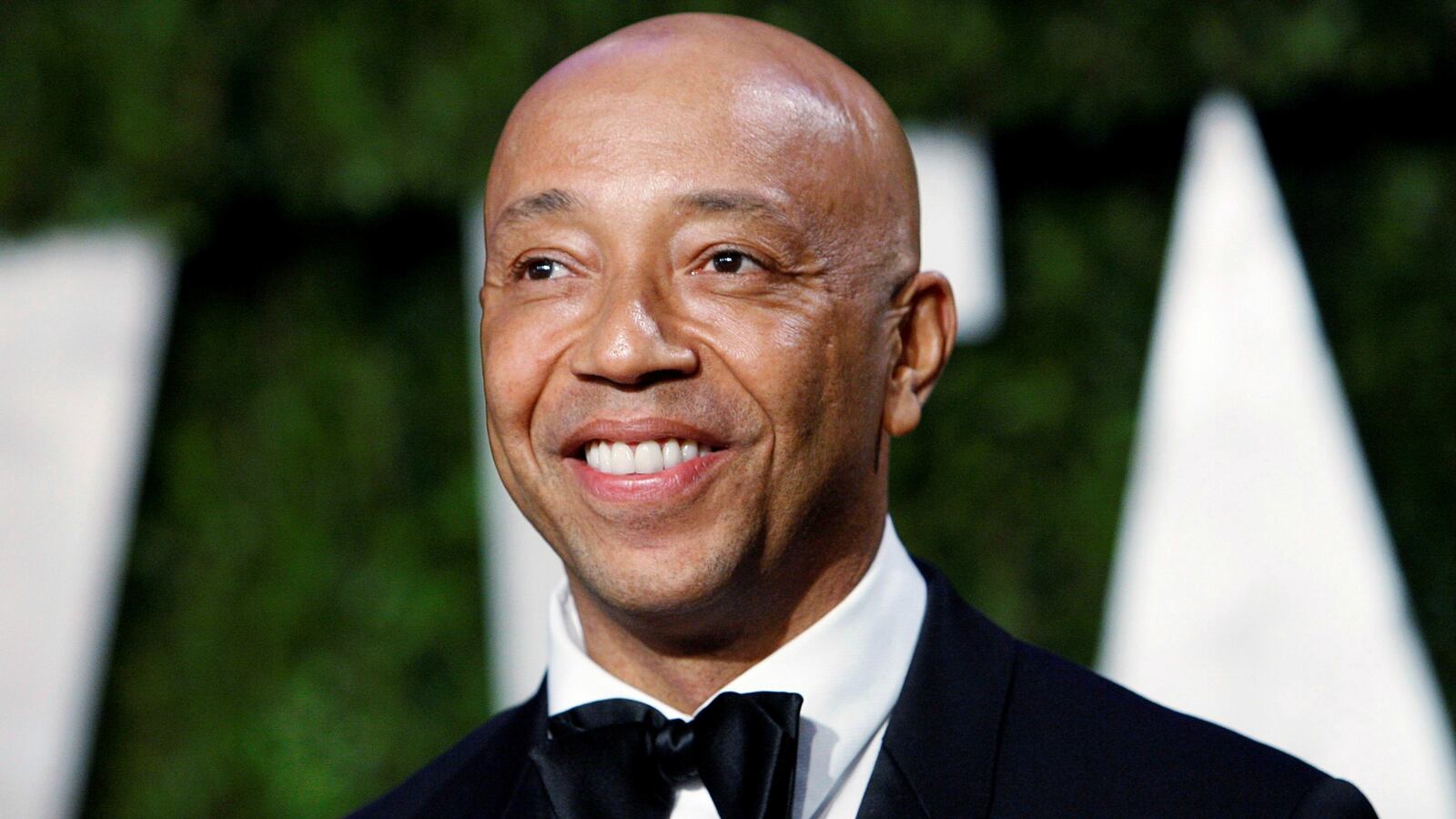 171214-simmons-cheat_jbzaff