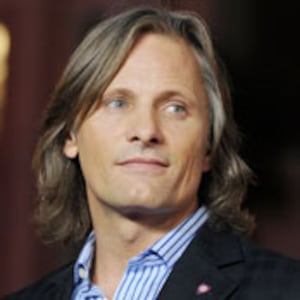 articles/2009/12/08/viggos-take-on-sarah-palin/grove-viggo_67946_byralx