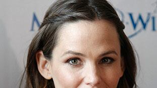 cheats/2009/01/07/affleck-garner-baby-born/garner_eydaa4