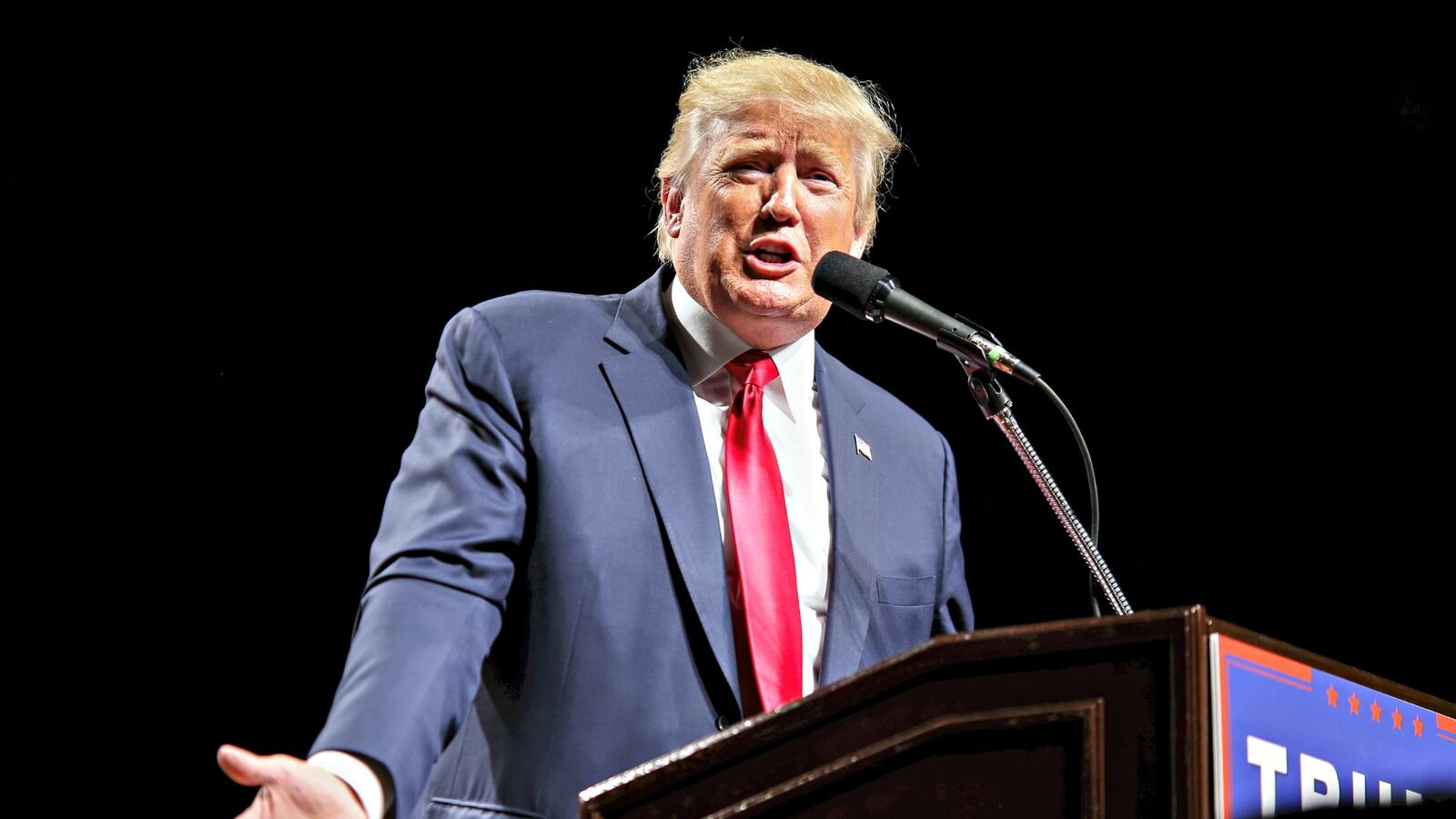 cheats/2016/04/18/gop-consultant-sues-trump-for-libel/160418-trump-jacobus-lawsuit-cheat_qnsbfl