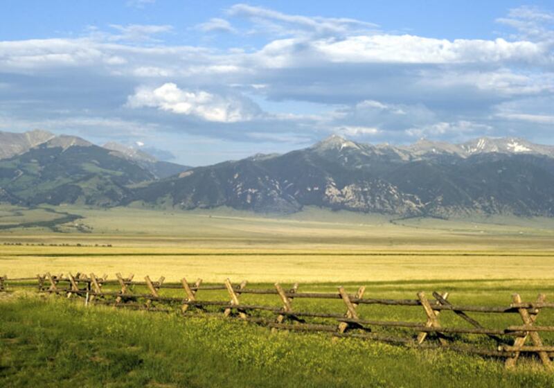 galleries/2010/06/14/50-states-in-debt/the-most-corrupt-states---50-montana_ox3j64