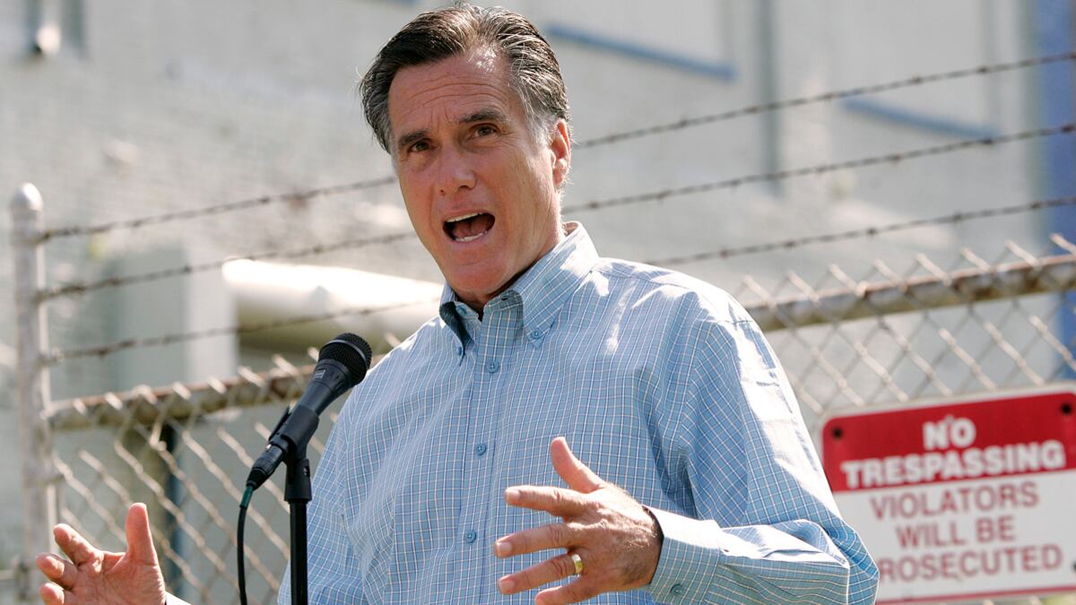 cheats/2011/08/09/obama-plans-to-destroy-romney-report/mitt-romney-cheat_dkcyix