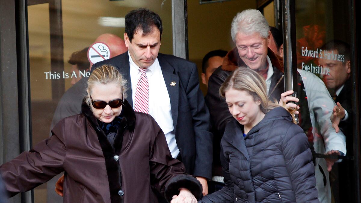 cheats/2013/01/02/hillary-released-from-hospital/hillary-leaves-hospital-cheat_yaq3lh