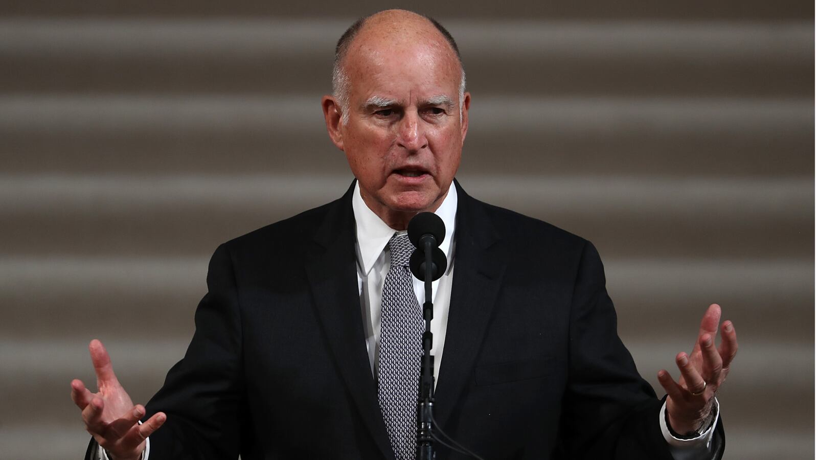 181225-jerry-brown-commutes-sentences-cheat_yrygsz