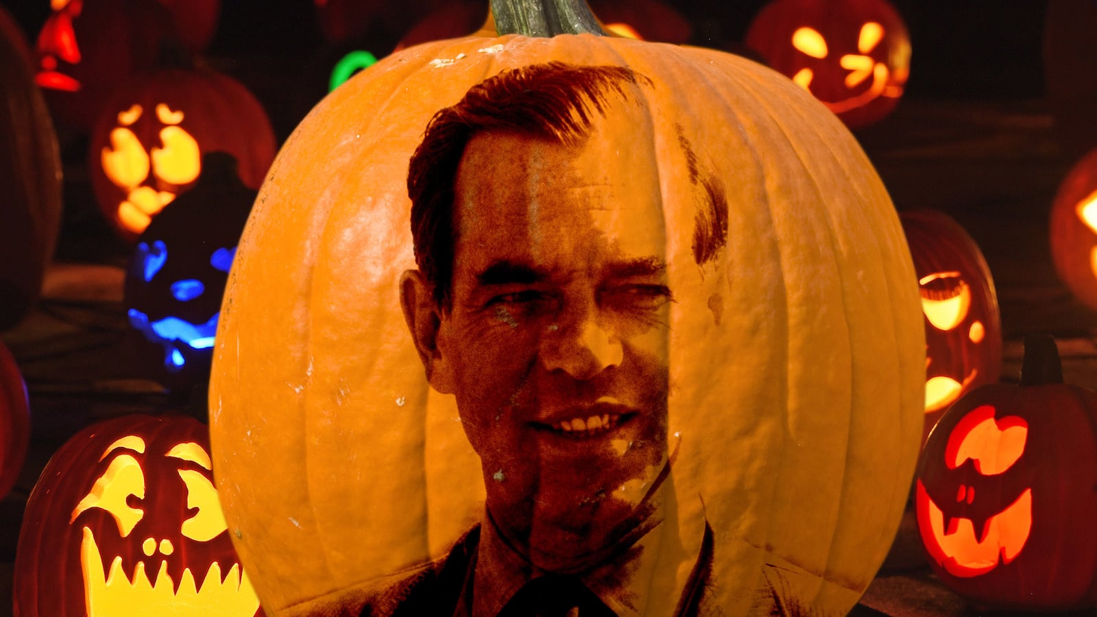 articles/2014/10/31/joseph-campbell-on-the-roots-of-halloween/141030-joseph-campbell_xaoor6