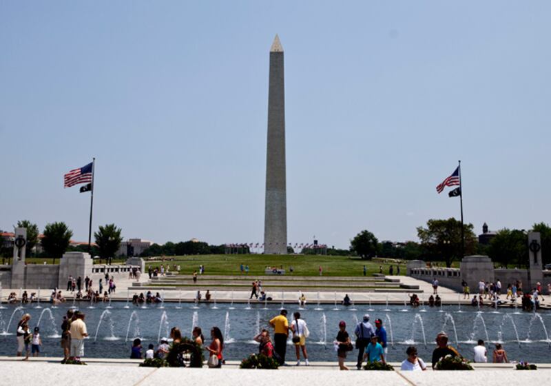 galleries/2010/08/27/20-recession-proof-cities/momentum-cities---washington-dc_ocjrik