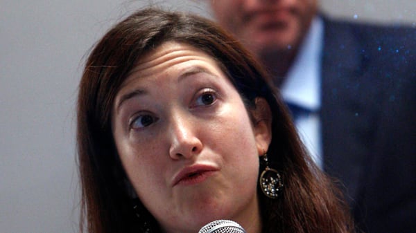 cheats/2011/08/04/randi-zuckerberg-leaving-facebook/randi-zuckerberg-cheat_zmsrhg