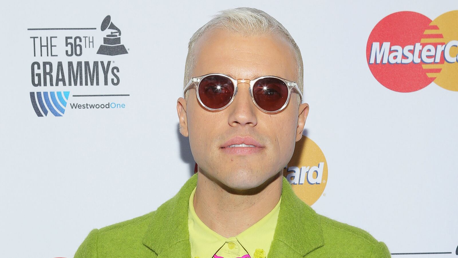 cheats/2014/03/25/neon-trees-frontman-comes-out/140325-neon-trees-cheat_jkvajv