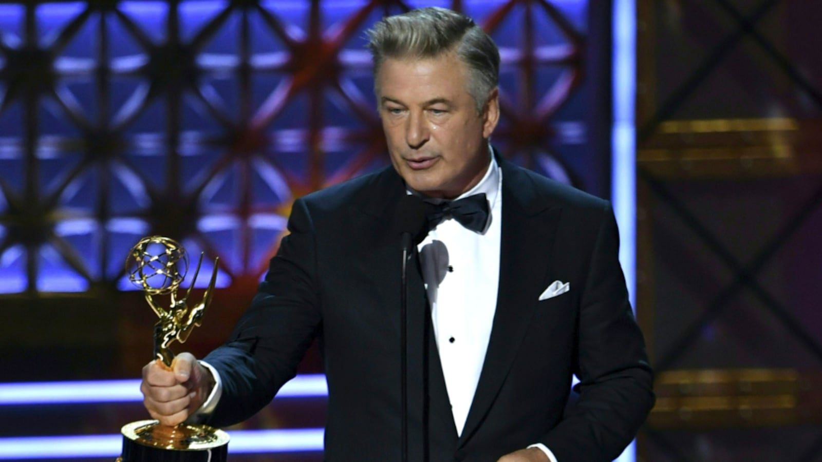 Screen_Shot_2017-09-18_at_2.34.57_AM_mbgnig