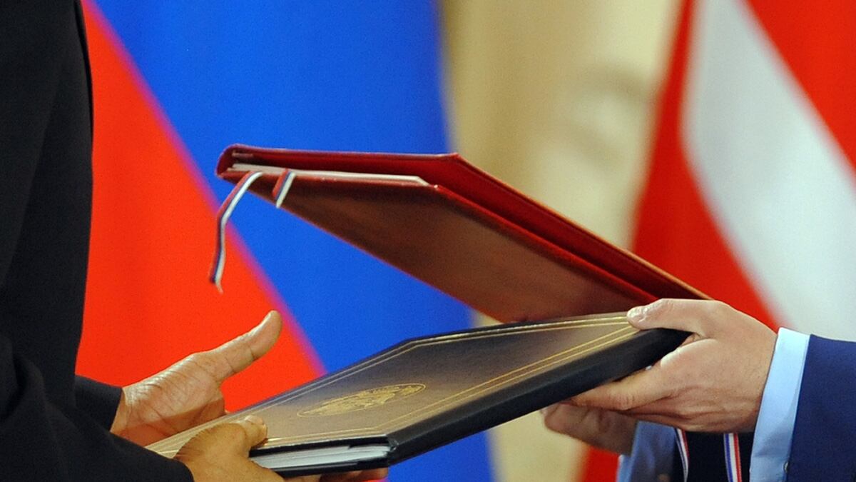 articles/2011/10/12/u-s-russian-trade-negotiators-solve-key-issues-blocking-moscow-s-wto-entry/us-russia-trade-lake_ktahkn