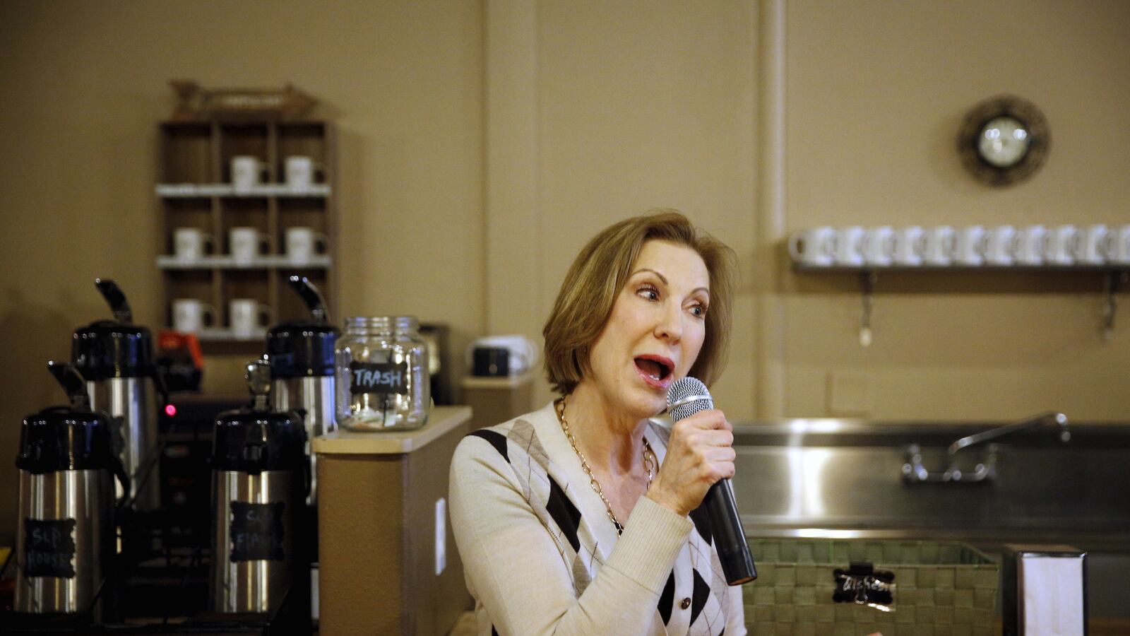 cheats/2016/02/04/gop-debate-lineup-announced/160204-fiorina-cheat_dqslxq