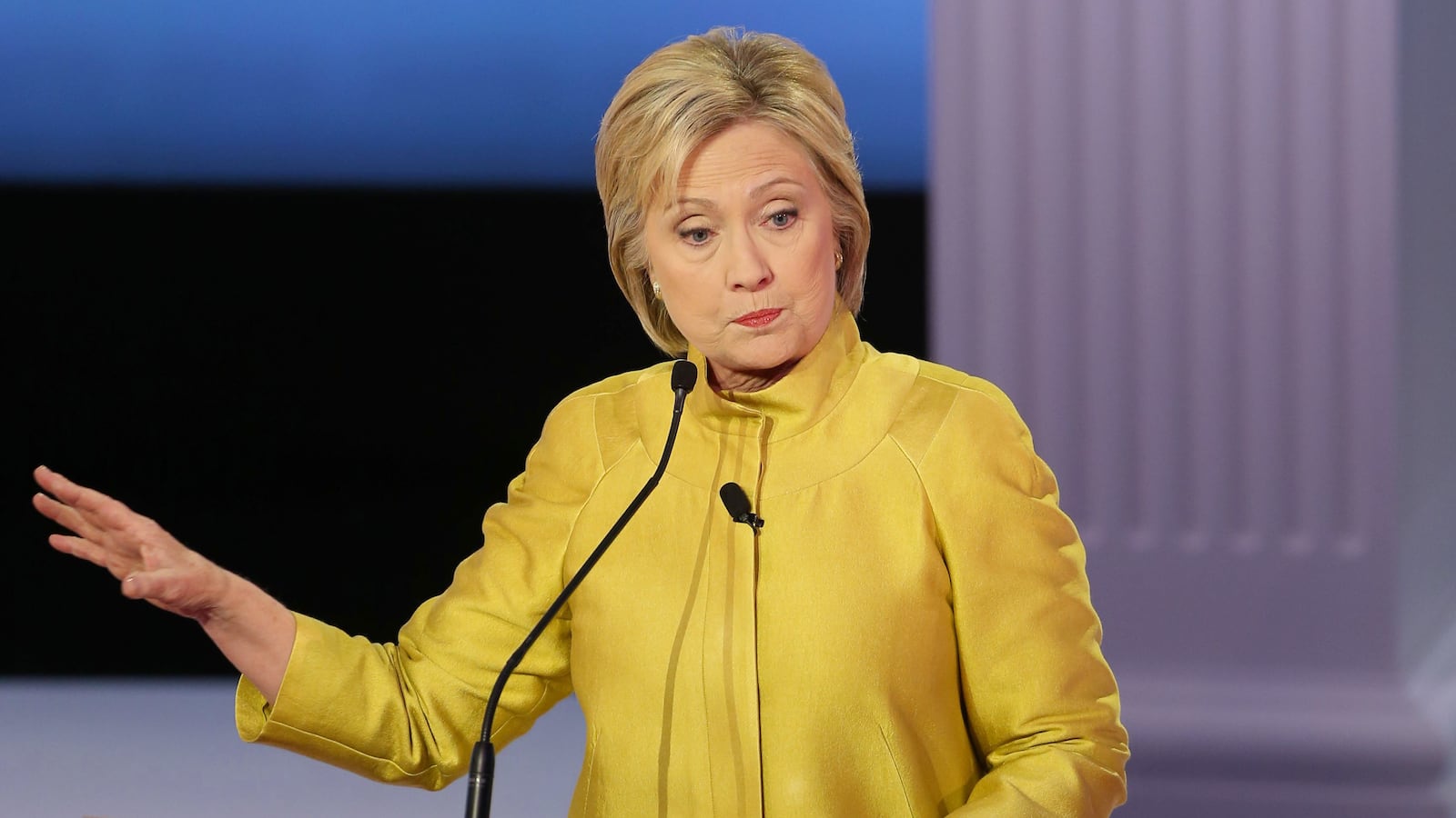 articles/2016/08/05/hillary-don-t-debate-with-an-audience/160804-mcintyre-clinton-closed-debate-tease_fr7uak