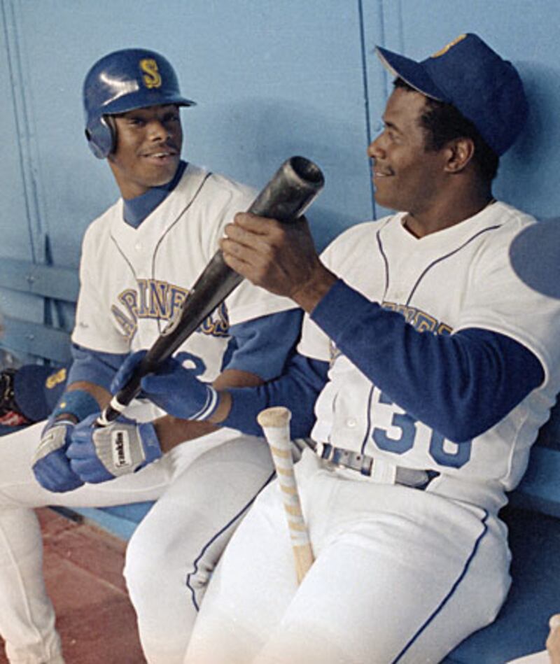 galleries/2010/04/01/family-business/family-business---griffey_jg8bs4