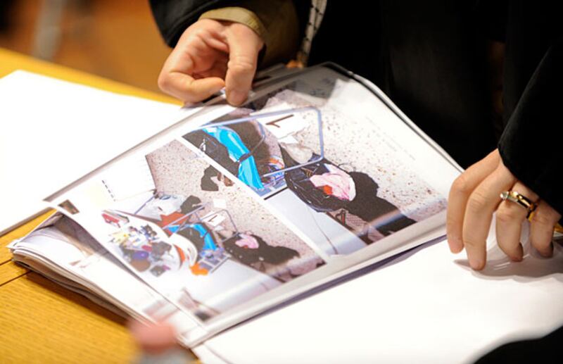 galleries/2010/04/16/amanda-knox-timeline/amanda-knox-8_yrswuv