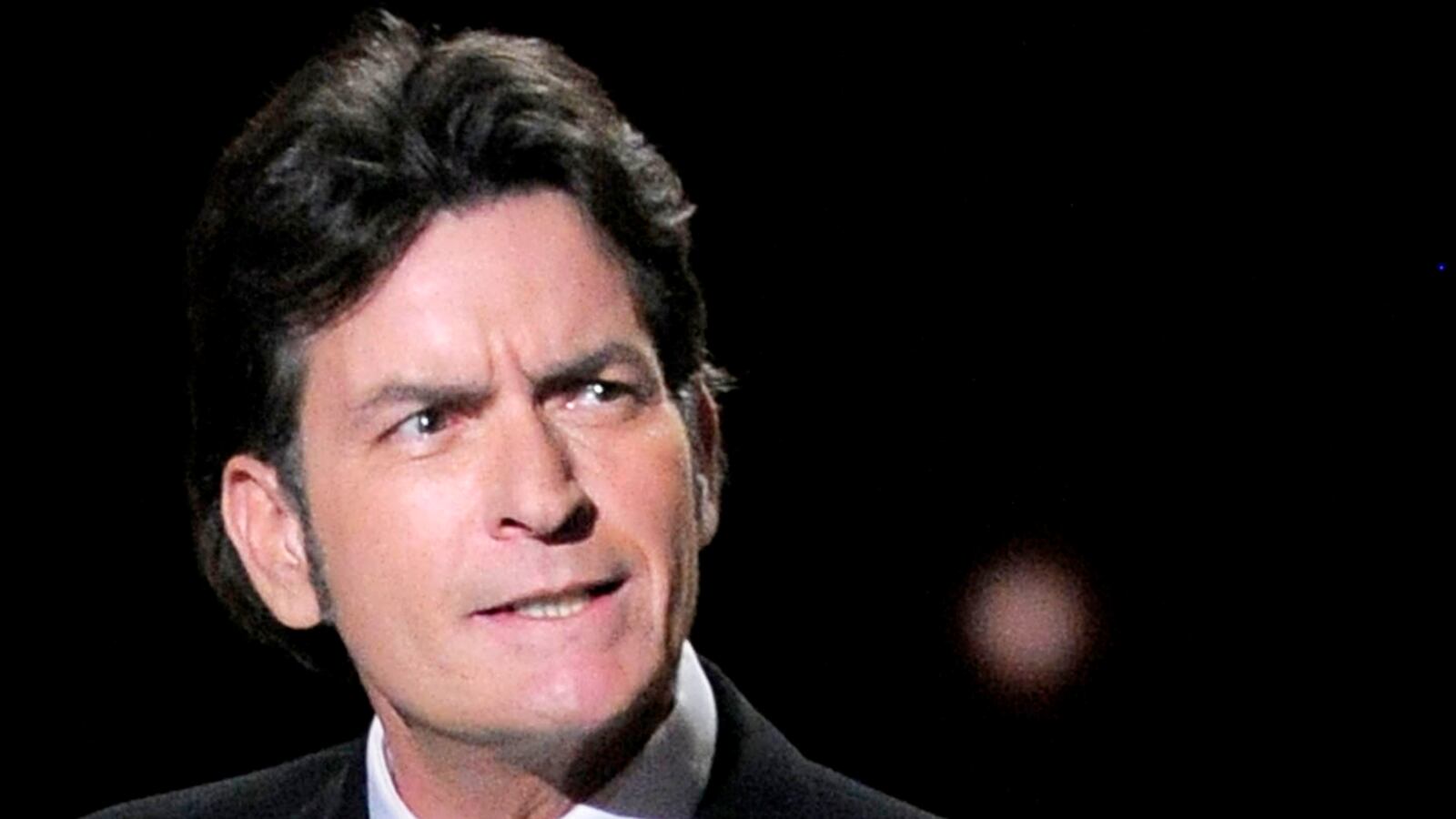 cheats/2011/09/18/charlie-sheen-presents-at-emmys/charlie-sheen-emmy-cheat_ftevi7