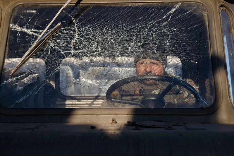 galleries/2015/02/18/fractured-peace-in-the-ukraine-photos/150218-ukraine-unrest-3_usynf3