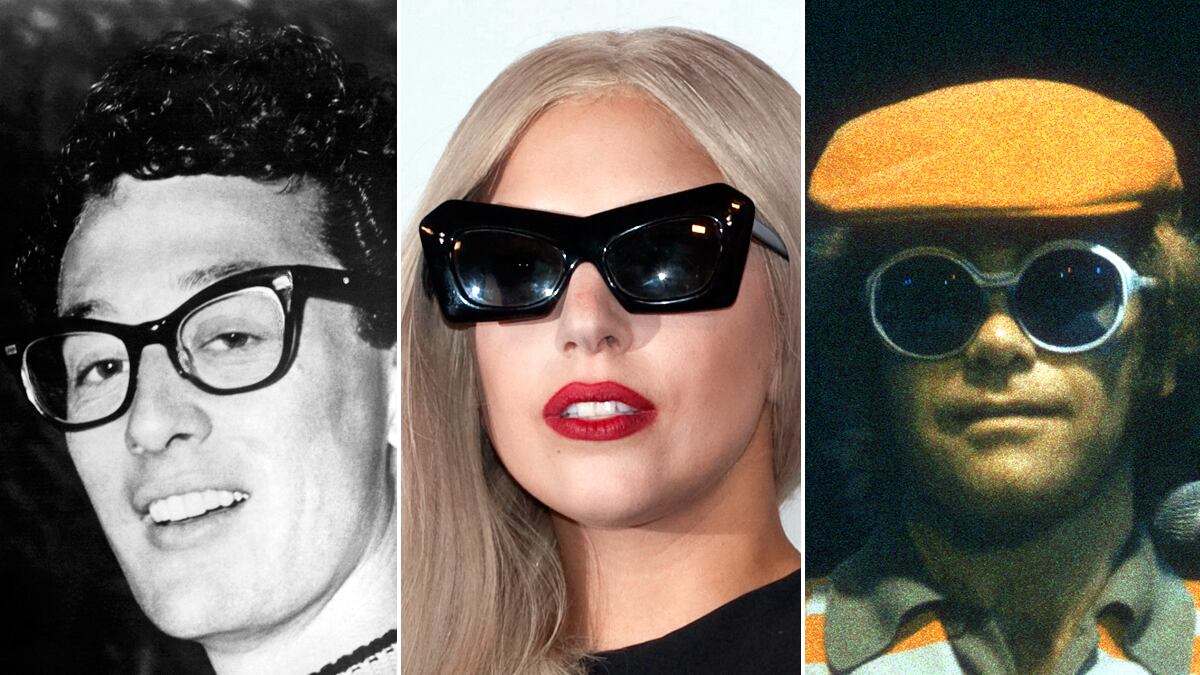 galleries/2011/12/14/buddy-holly-s-famous-glasses-more-stars-in-spectacles/celeb-with-glasses-tease_viwsoo