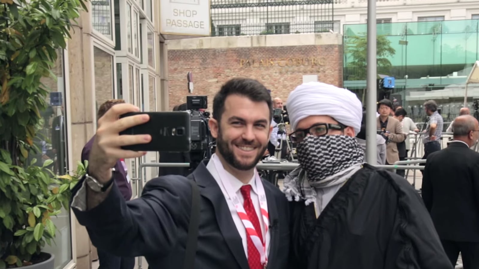 articles/2015/07/09/video-i-punked-iran-s-nuclear-negotiators/150706-keyes-iran-punkd-tease_ewxuw2