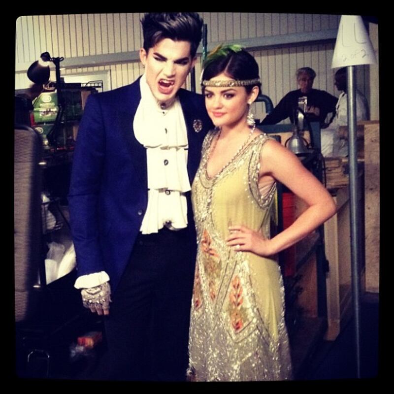 galleries/2012/10/28/oprah-winfrey-zooey-deschanel-more-celebrity-twitter-pictures-photos/lucy_hale_nomb0y