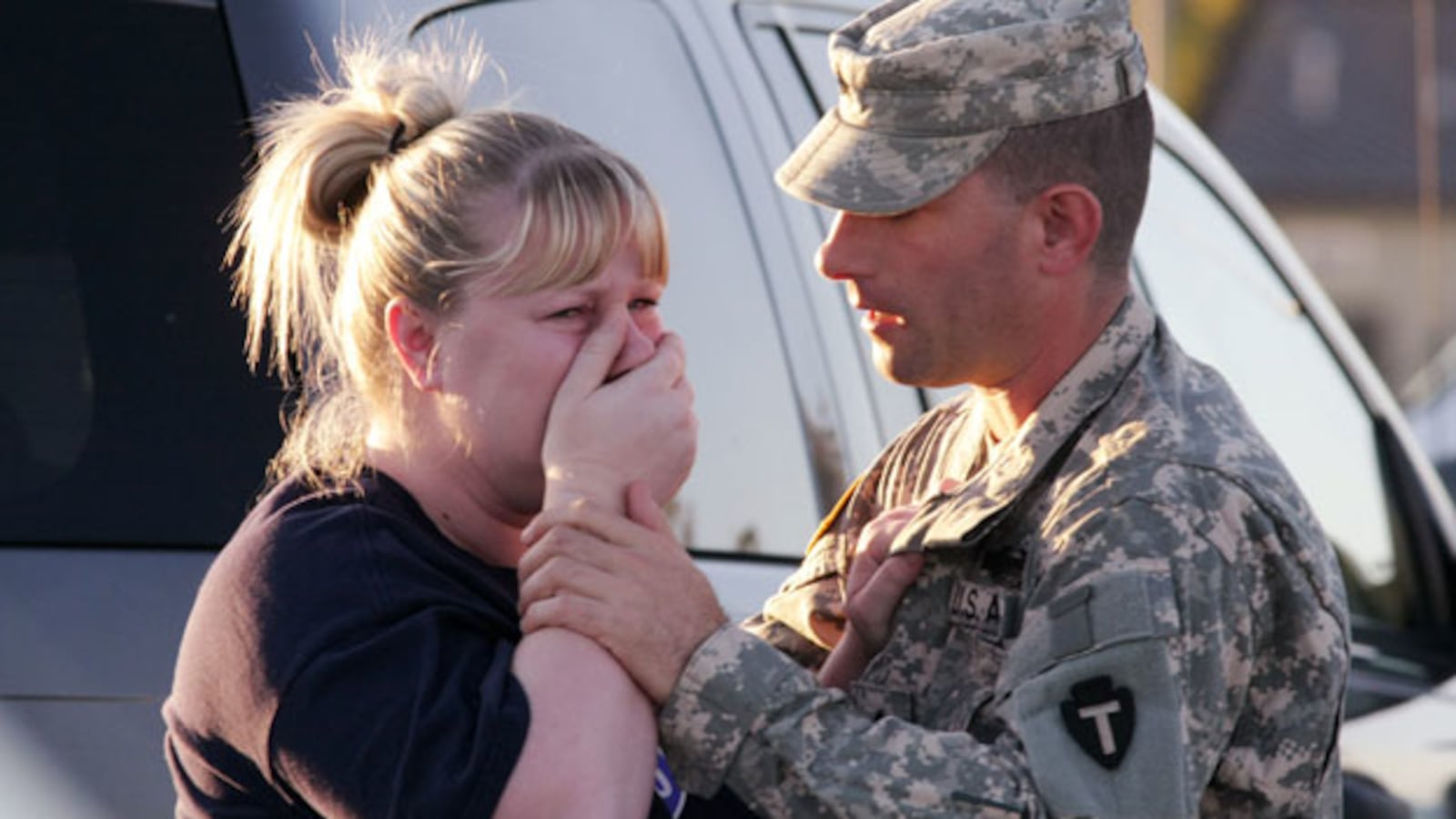 articles/2009/11/06/fort-hood-shooting-the-aftermath/fort-hood-gallery-launch_zw3hiw