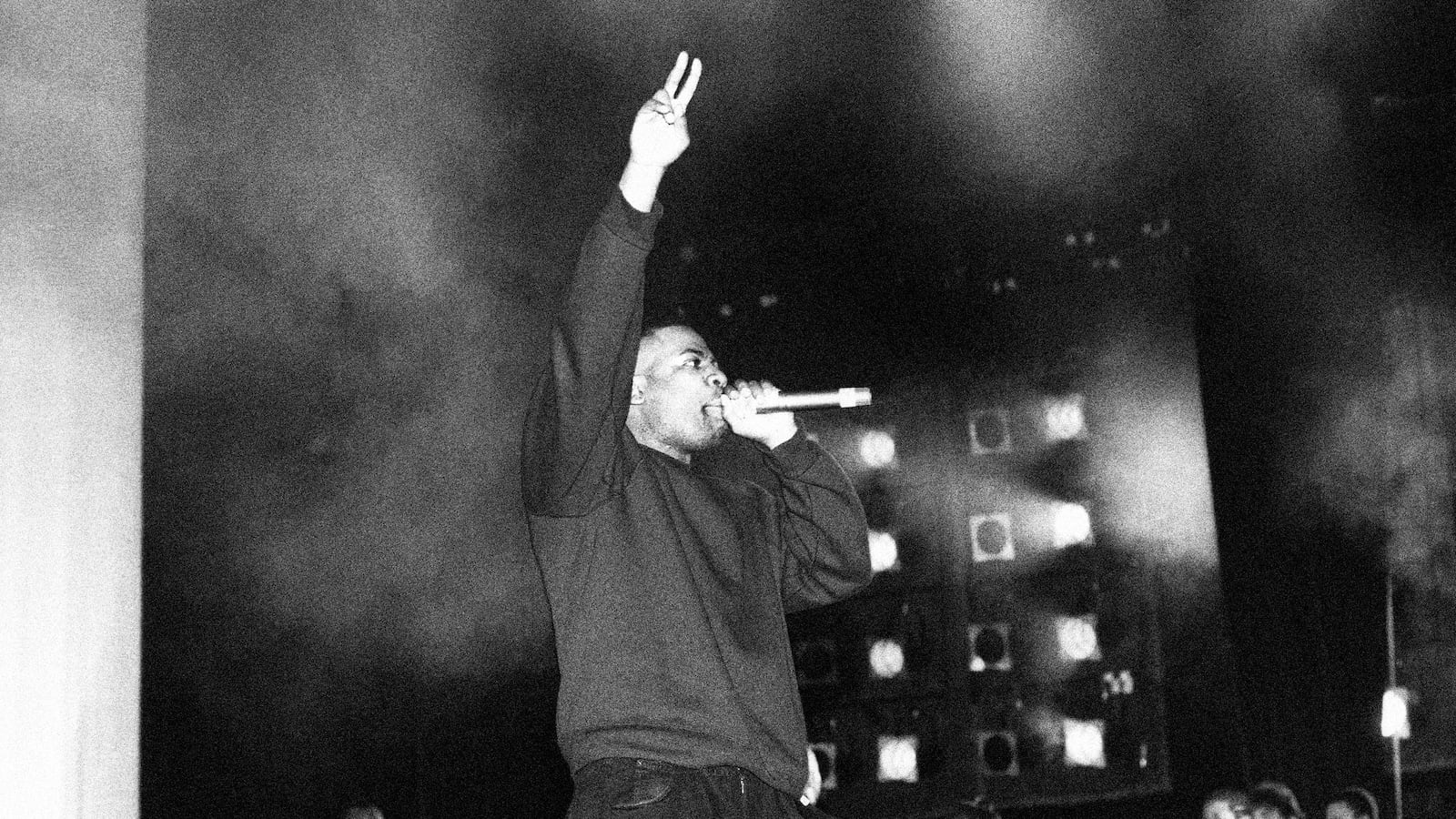 Jam Master Jay (aka Jason Mizell) and Run-DMC perform on December 10, 1993 in New York City.