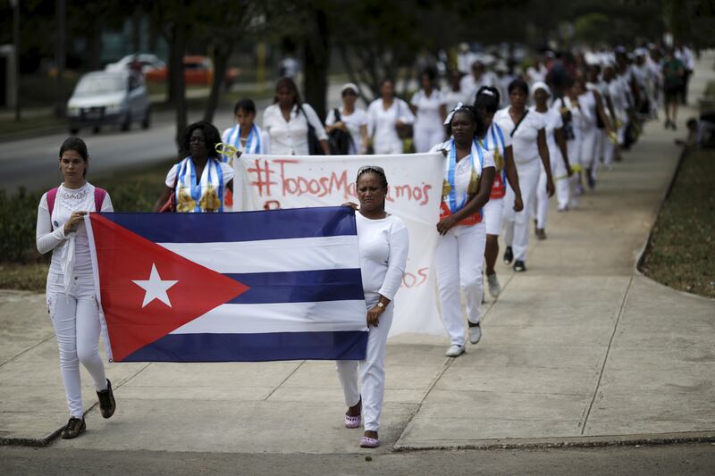 galleries/2016/03/20/obama-lands-in-cuba-to-dissident-protest/160320-cuba-dissidents-protest-02_puxtez