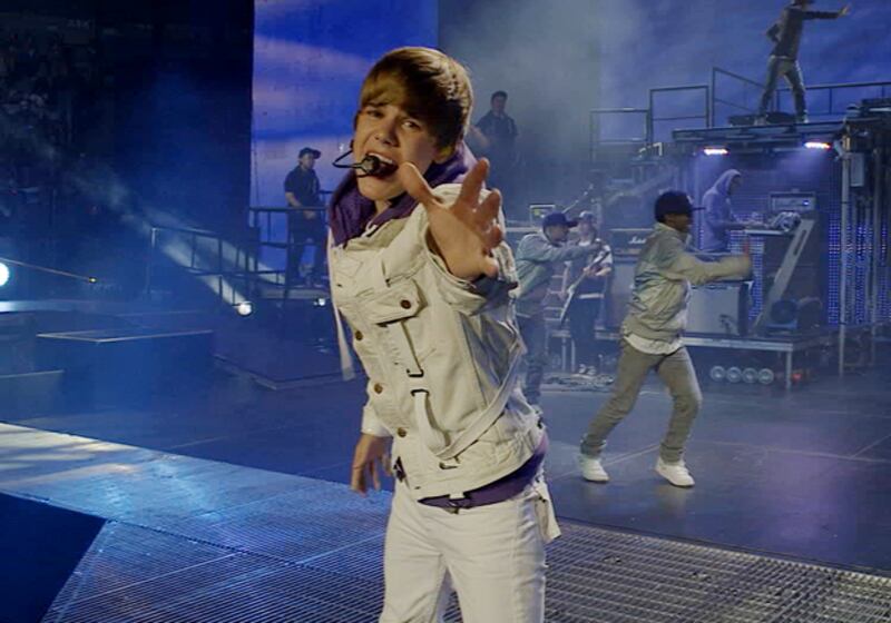 galleries/2011/02/10/justin-bieber-movie/bieber-movie---msg_g3vmzb