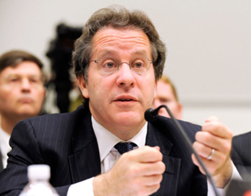 articles/2011/05/19/debt-ceiling-drama-white-house-point-man-gene-sperlings-bid-for-republican-votes/grove-gene-sperling_180780_b4rfot