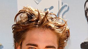 cheats/2009/12/09/rob-pattinson-im-single/twilight-hate---pattinson-virgin_t70w8a